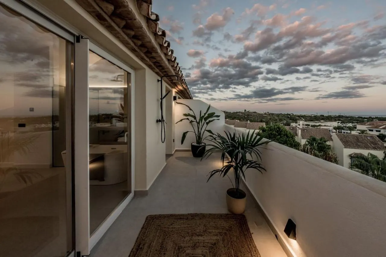 Duplex Renovated Luxury 3Bed Apartment In Aloha Marbella